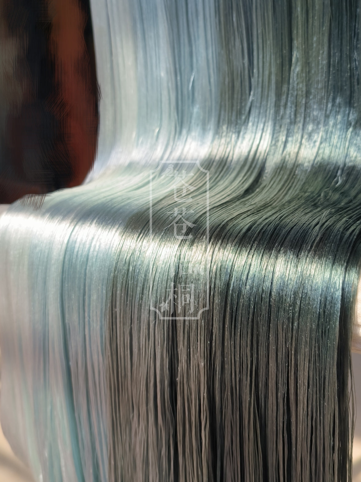 10g Suzhou Embroidery Thick Filament Slightly Twisted Mulberry Silk Thread(黑蓝色)