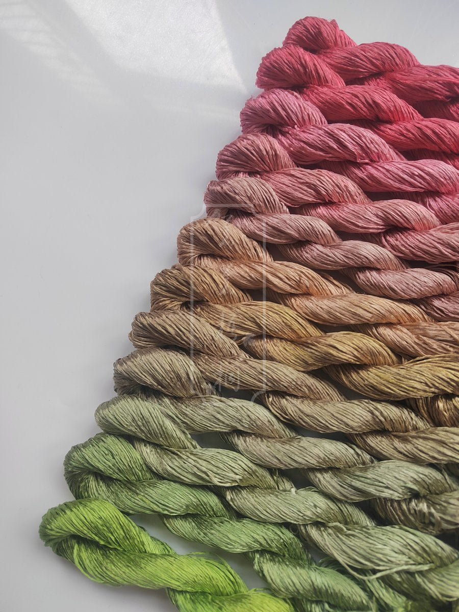 10g Suzhou Embroidery Thick Filament Slightly Twisted Mulberry Silk Thread(旧绪织春)