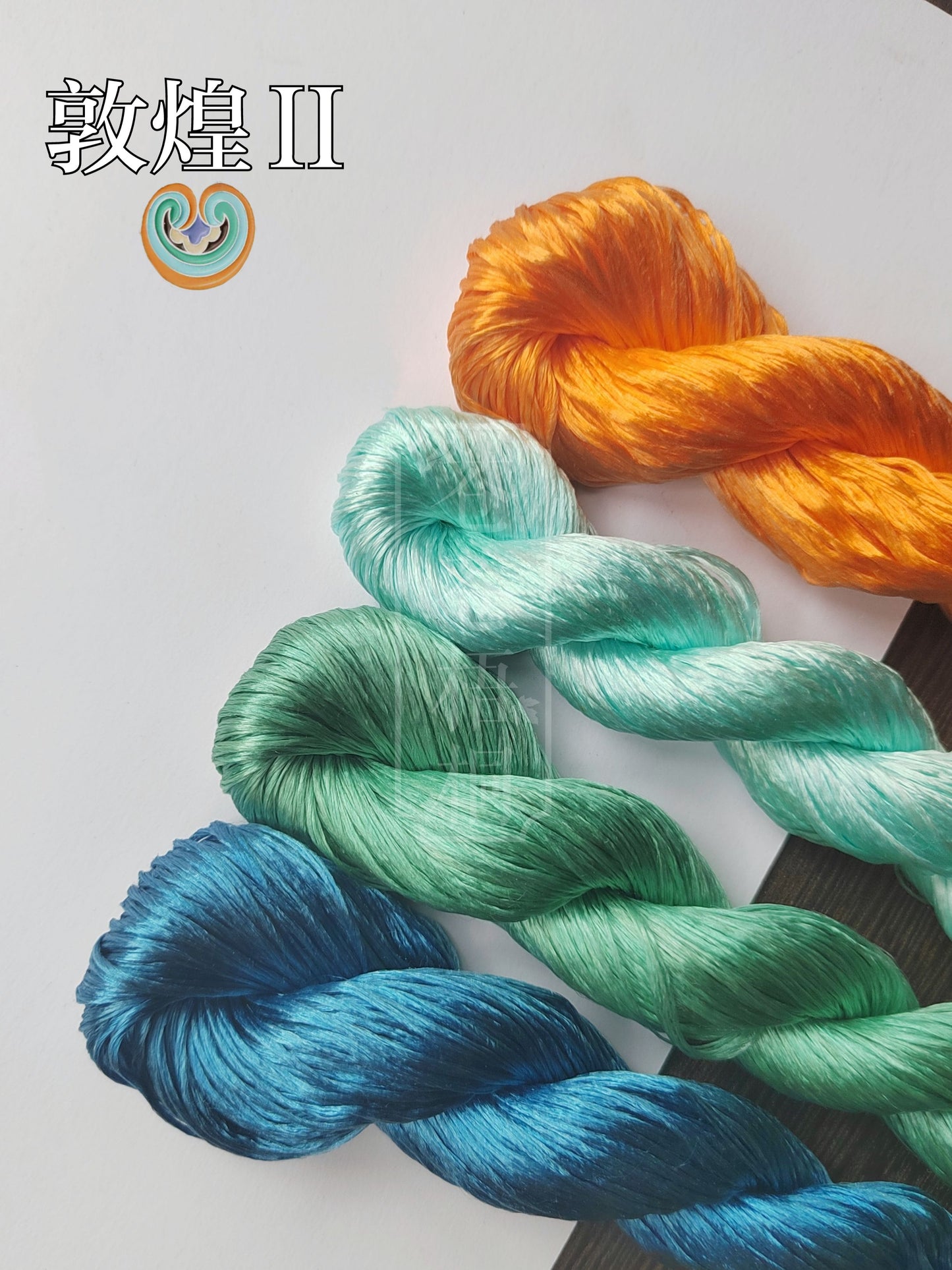 10g Suzhou Embroidery Thick Filament Slightly Twisted Mulberry Silk Thread(敦煌II)