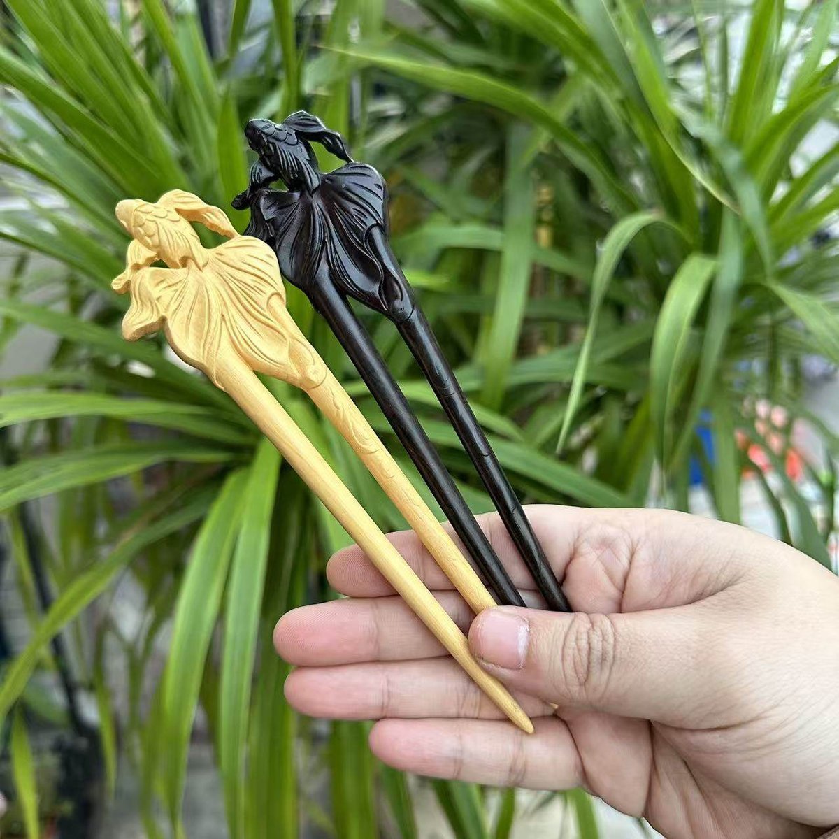 Natural Wooden Hair Stick Set - 17cm U Shape Koi Fish Hairpin (锦鲤)