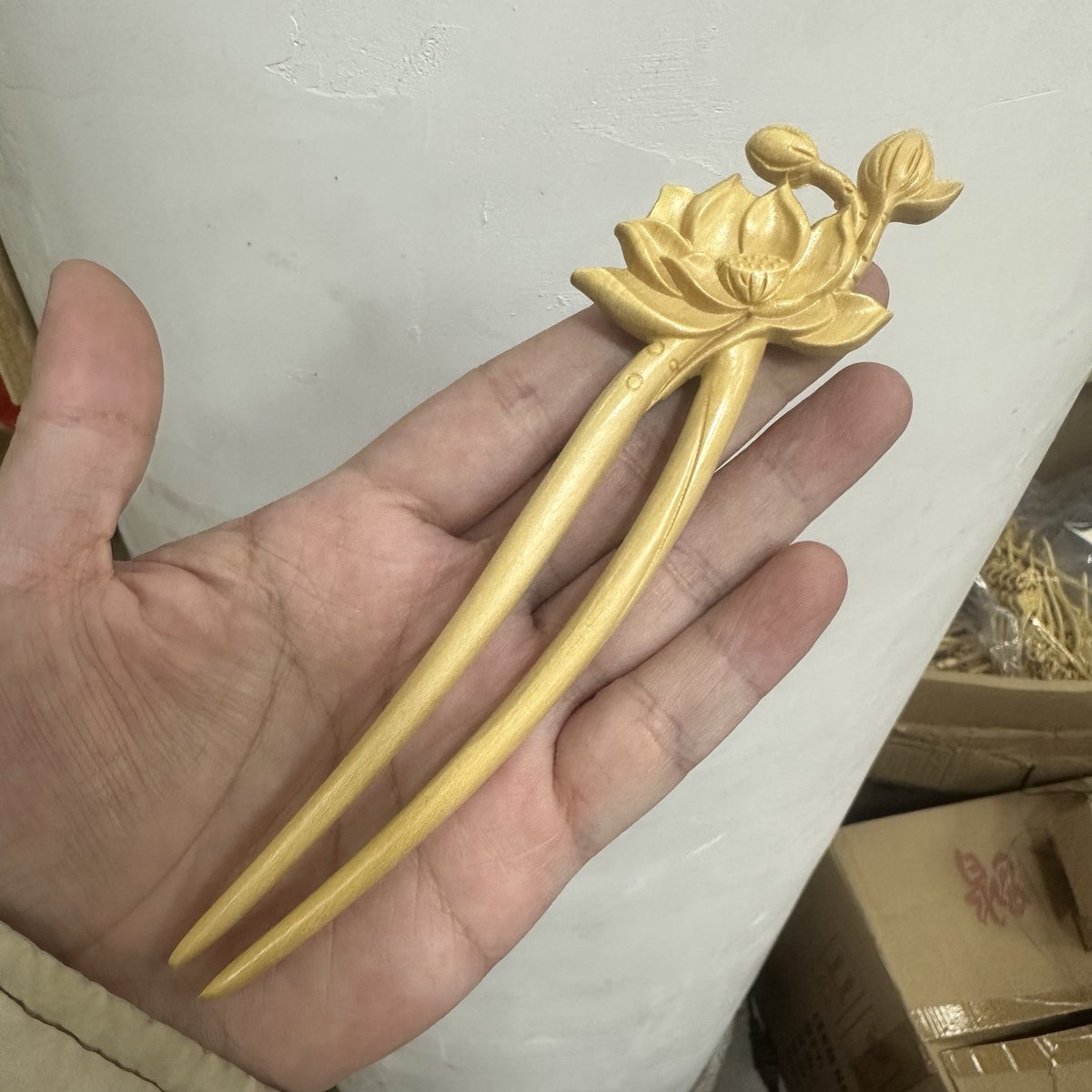 Natural Wooden Hair Stick Set - 17cm U Shape Lotus Hairpin (荷花)