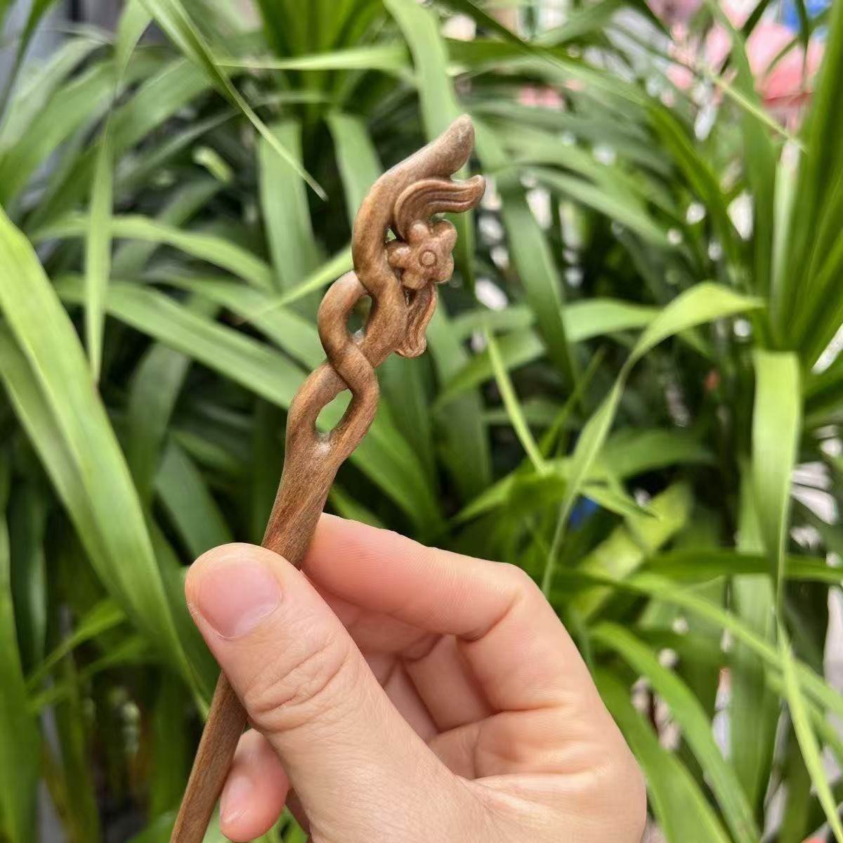 Natural Wooden Hair Stick Set - 20cm Plum Blossom Design (梅花三弄)