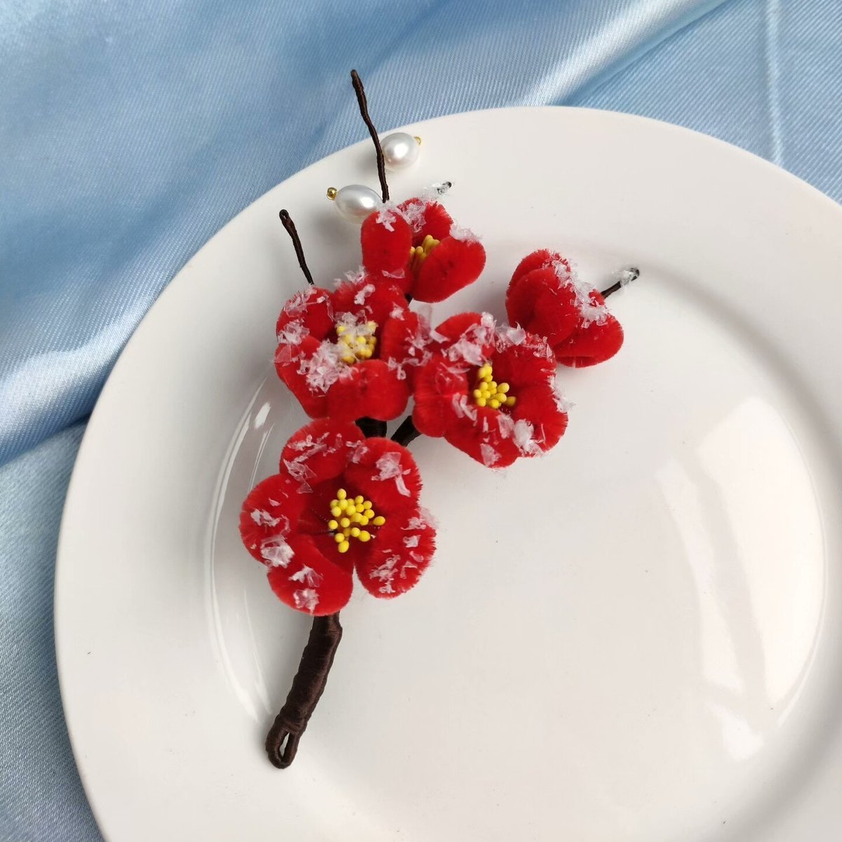 Handmade Winter Plum Blossom Ronghua Hairpin - Artisanal Silk Floral Accessory