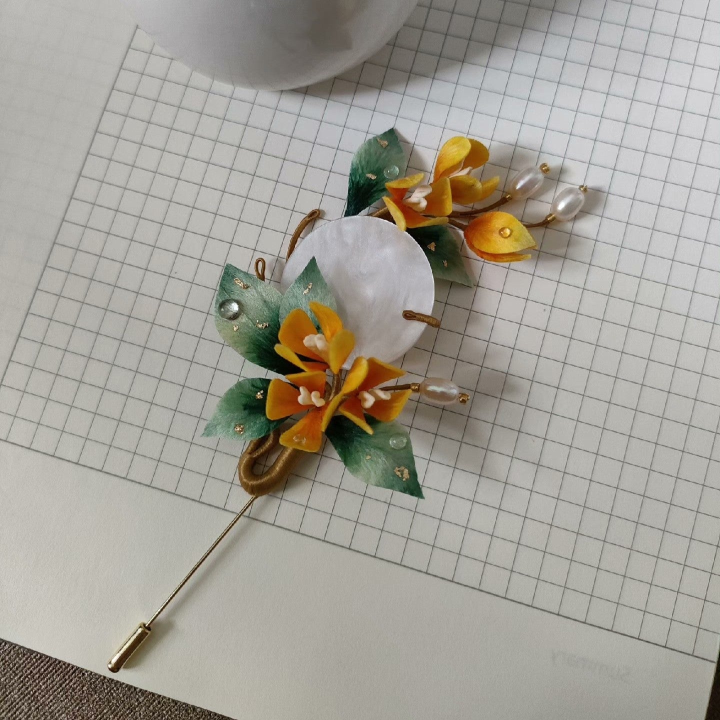 Handmade Ronghua Osmanthus Brooch - Jade Disc & Pearl - Wedding & Daily