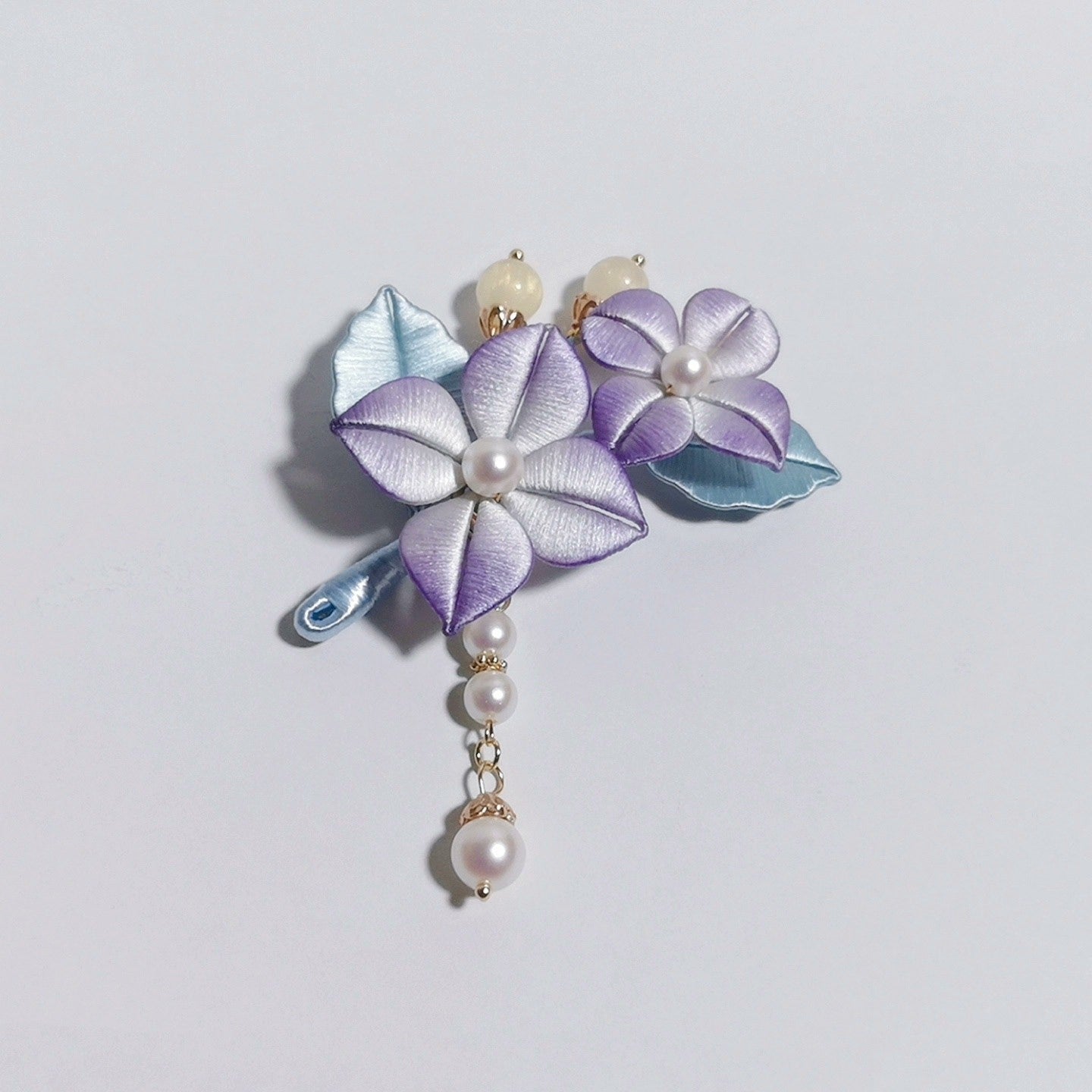 Xinci Handmade Brooch - Silk Brooch(Chanhua)
