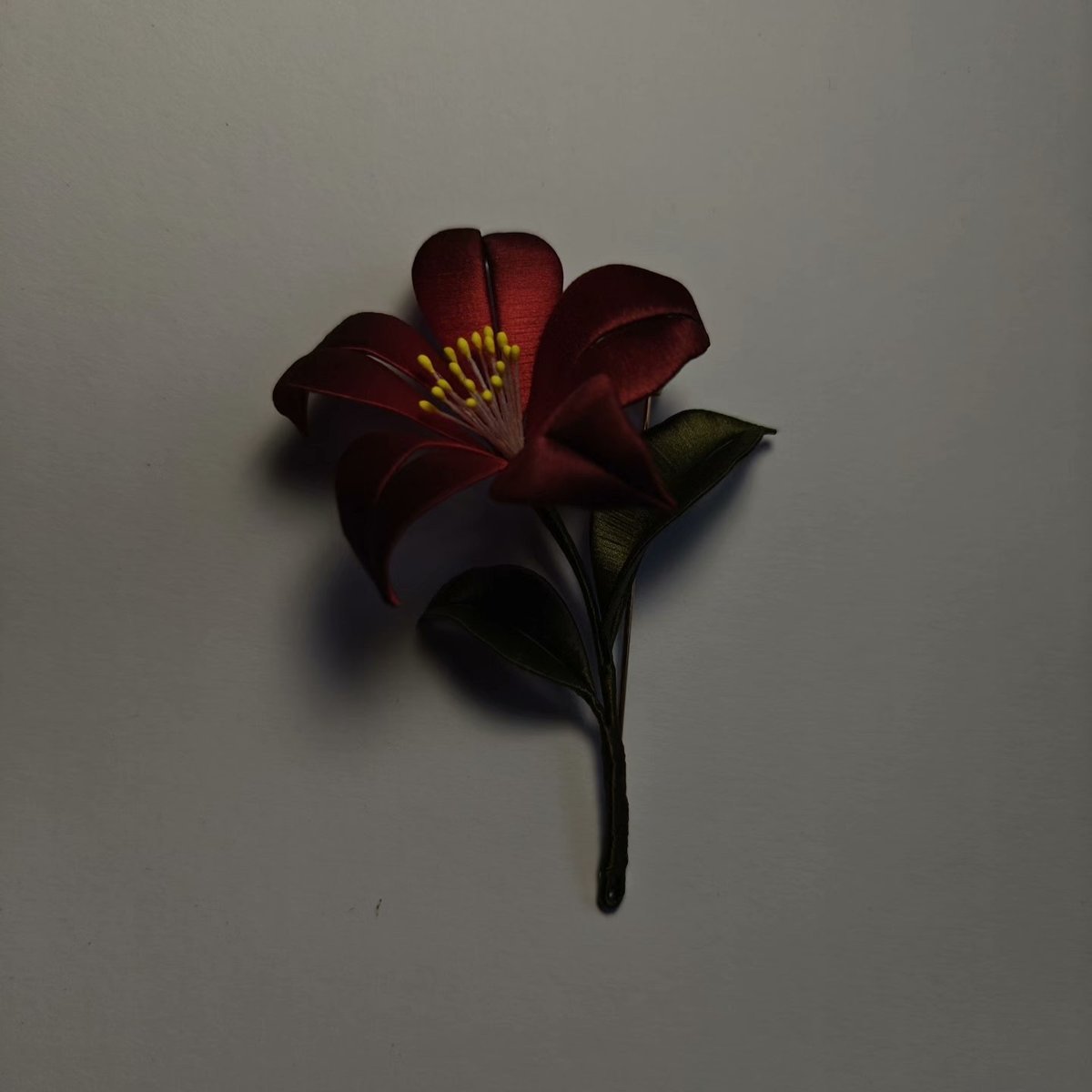 Handmade Thread-Wrapped Black Datura Brooch - Artisanal Chanhua Mystical Floral Pin