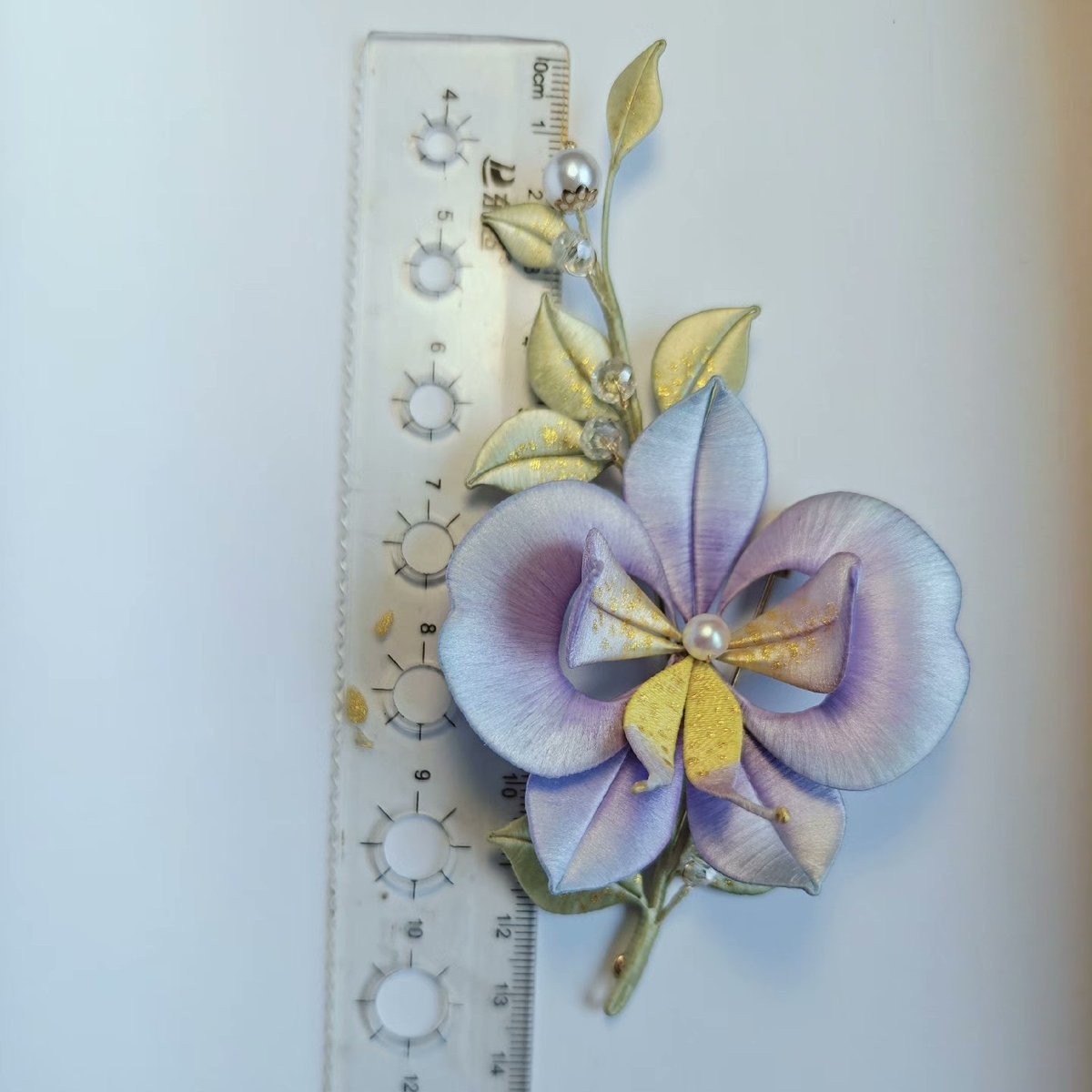 Handmade Thread-Wrapped Moth Orchid Brooch - Artisanal Chanhua Phalaenopsis Floral Pin