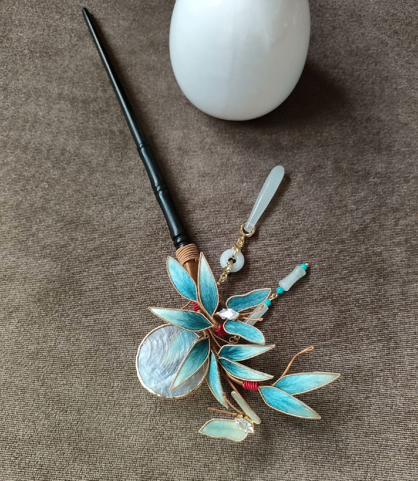 Handmade Ronghua Bamboo & Butterfly Hairpin - Teal with Jade & Crystal