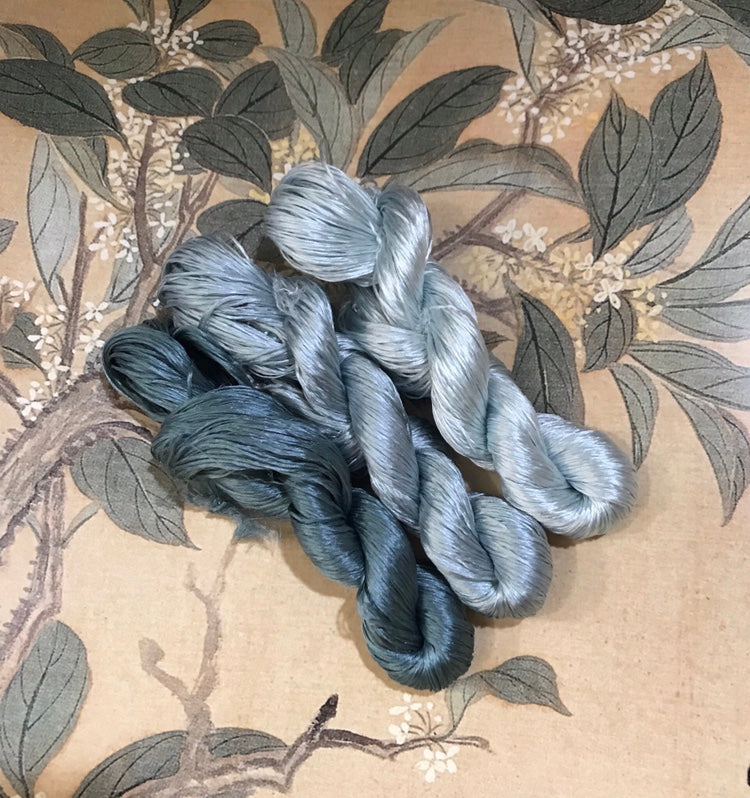 80m Suzhou Embroidery Untwisted Mulberry Silk Thread(#125(2-4) 80m*3)