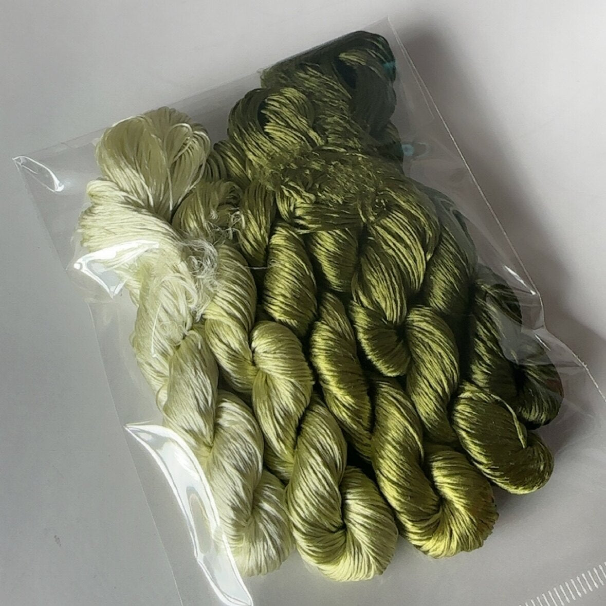 80m Suzhou Embroidery Untwisted Mulberry Silk Thread(#77 80m*5)