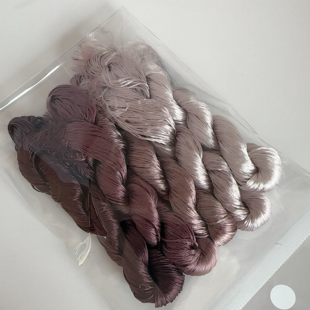 80m Suzhou Embroidery Untwisted Mulberry Silk Thread(#23 80m*5)