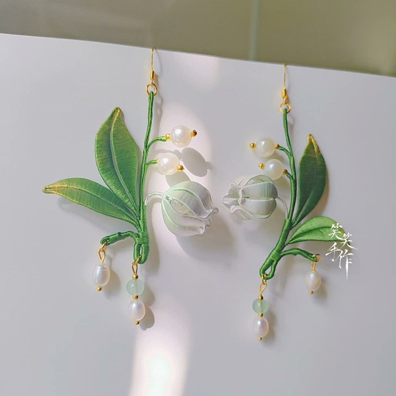 Handcrafted Chanhua Orchid & Pearl Earrings - 925 Silver Hooks