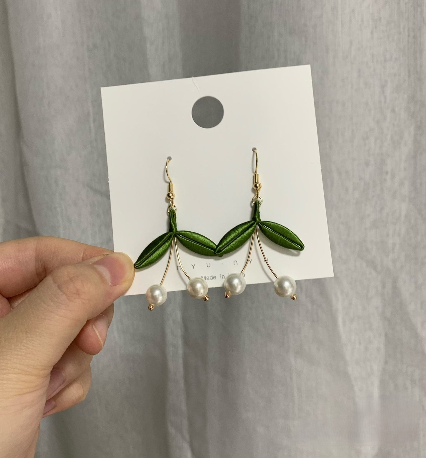 Handmade Chanhua Cherry with Pearl Earrings - Thread Leaf Drop Earrings