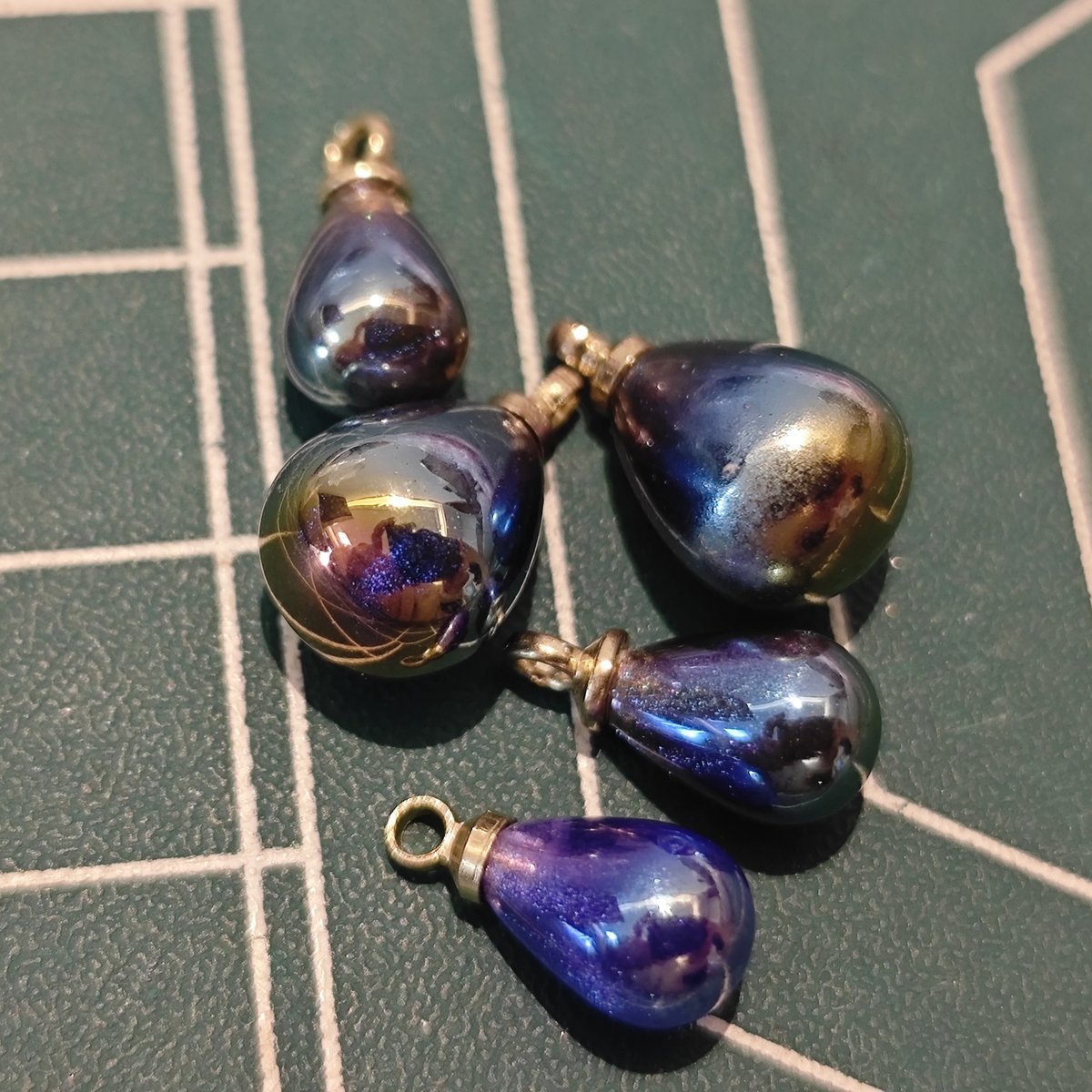 10 Pieces HB007(B) Starry Candy Teardrop Charms – Colorful ABS Pendants for DIY Jewelry, Ronghua & Chanhua