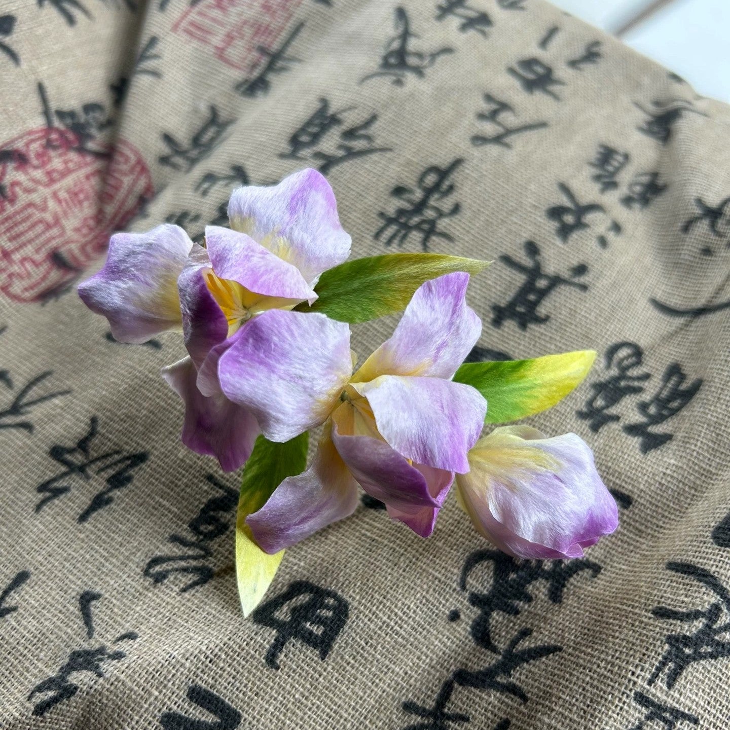 Handmade Ronghua Silk Iris Flower Hair Clip - Purple Bearded Iris Kanzashi Hair Accessory