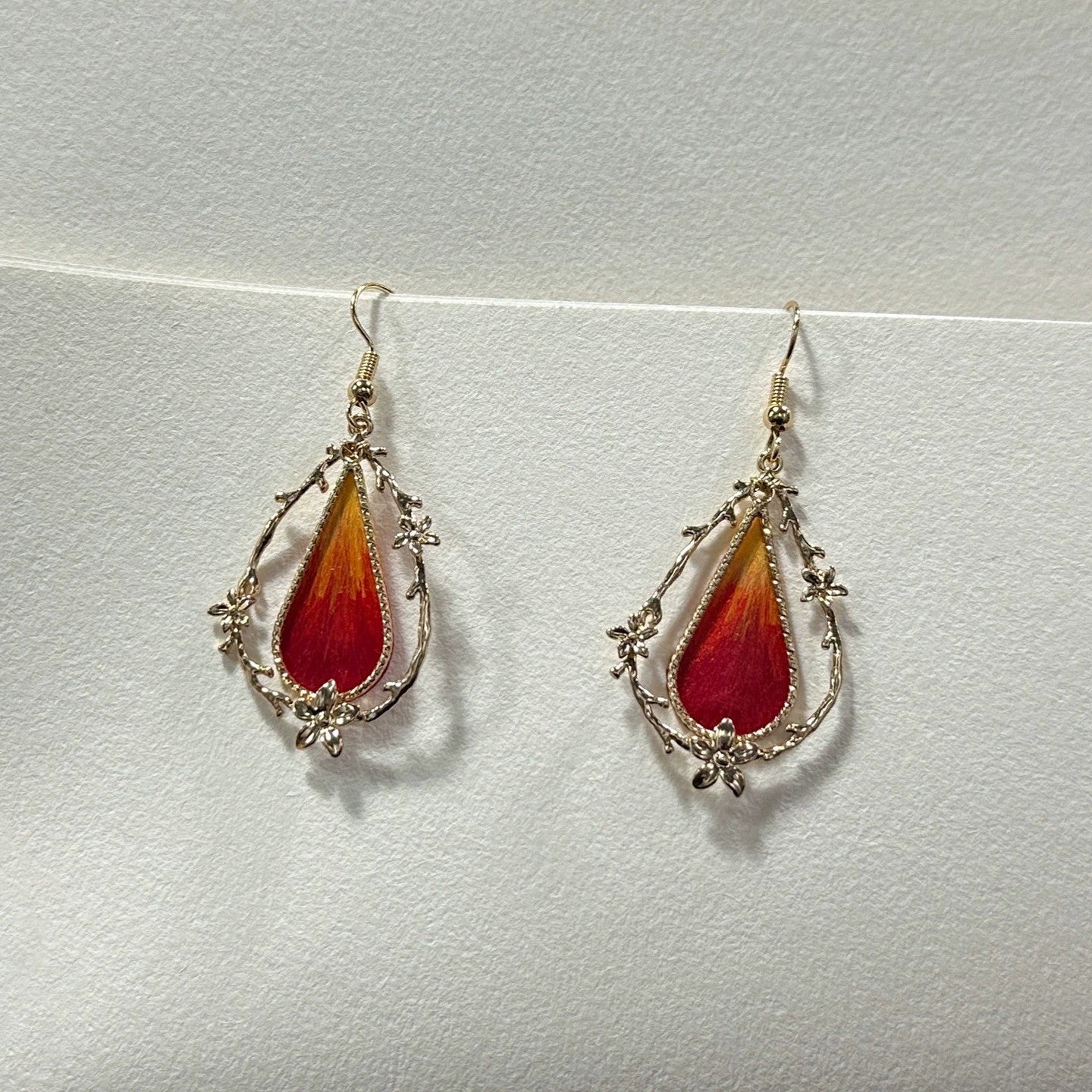 Handmade Ronghua Red-Orange Teardrop Earrings | Mulberry Silk Velvet Gradient Drop Earrings with Floral Frame