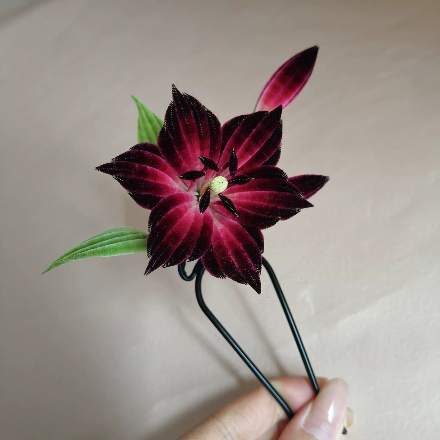 Handmade Ronghua Lily Hair Pin - Natural Mulberry Silk Velvet Flower