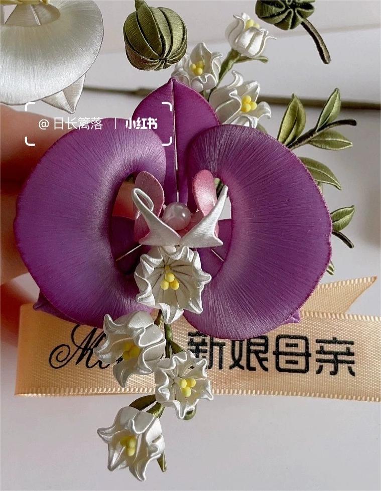 Phalaenopsis Bespoke Corsage - Silk Corsage(Chanhua)