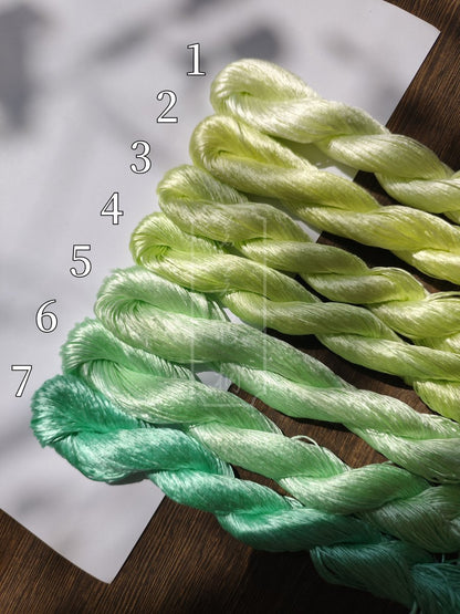 10g*7 Suzhou Embroidery Thick Filament Slightly Twisted Mulberry Silk Thread(Light Green  柳绿春烟)