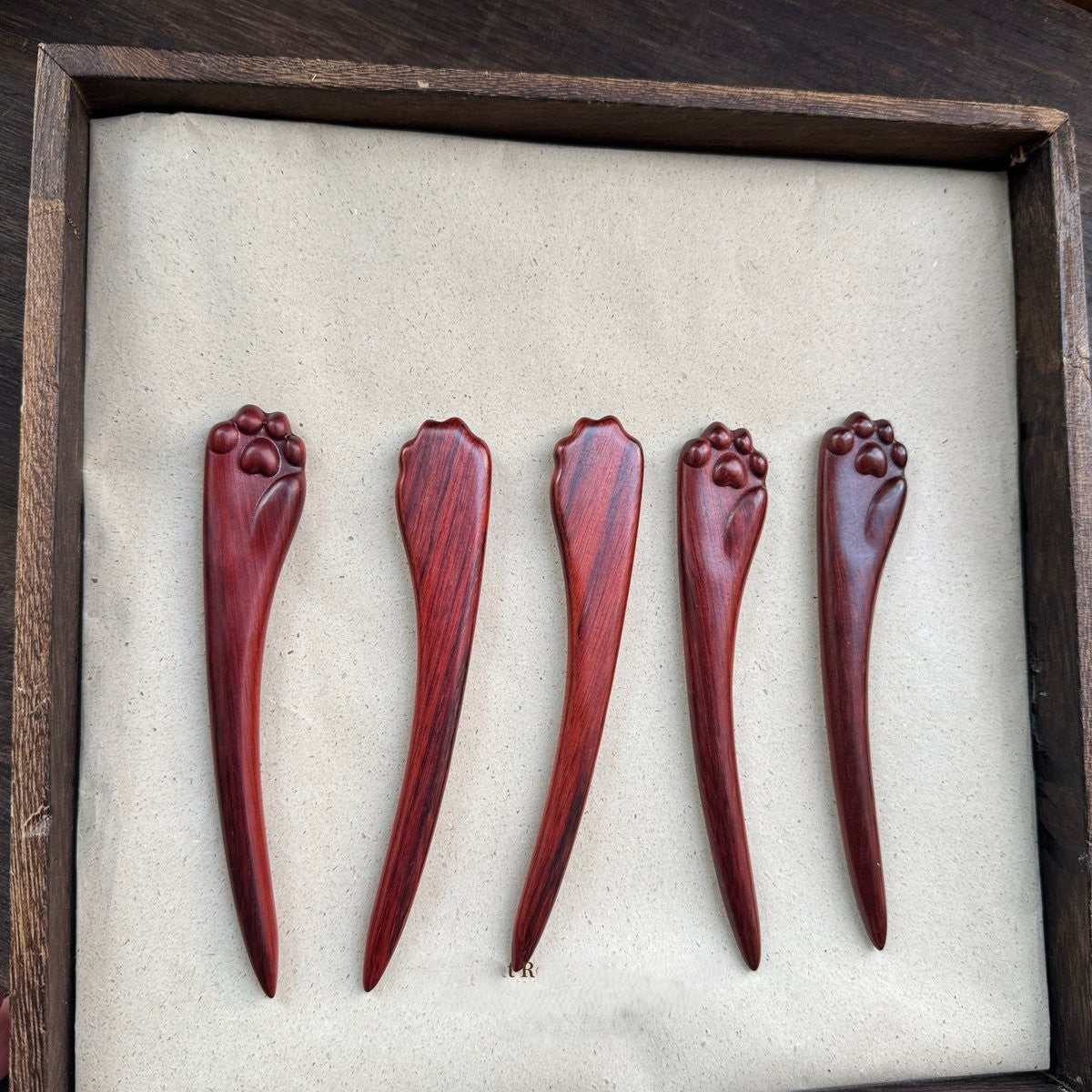 Natural Rosewood Hair Stick - Cat Paw Design #喵王之爪