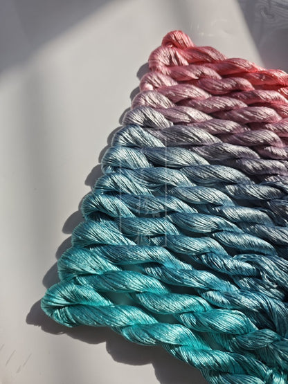 10g*12 Suzhou Embroidery Thick Filament Slightly Twisted Mulberry Silk Thread（粉黛青影）