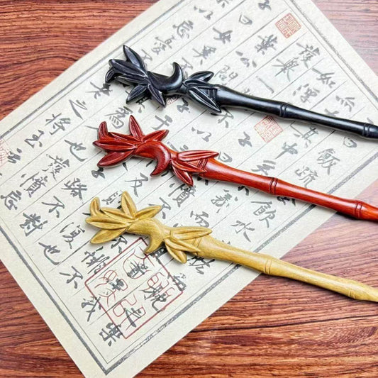 Natural hair stick set in rosewood, green sandalwood, and African blackwood with bamboo grove and leaf design, 20cm curved smooth uncoated wooden hair pins