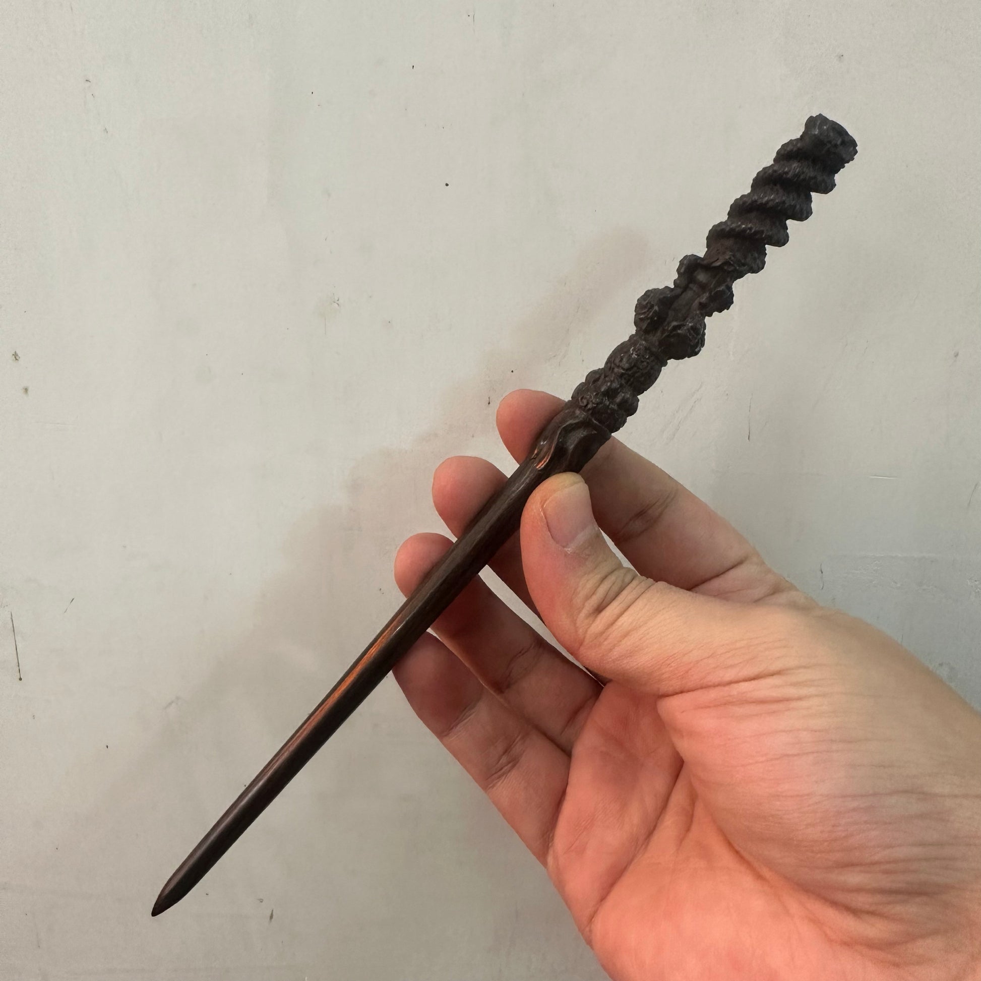 Natural African blackwood hair stick 22cm Jingubang design with segmented textured top, deep dark smooth uncoated finish