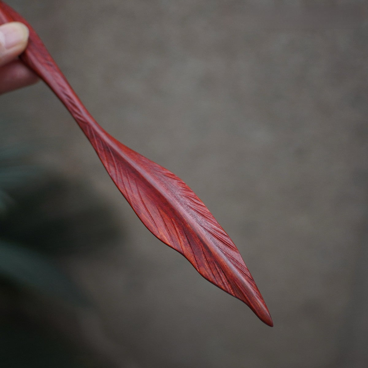 Natural African Padauk Hair Stick - Floating Leaf Design Hairpin #游叶