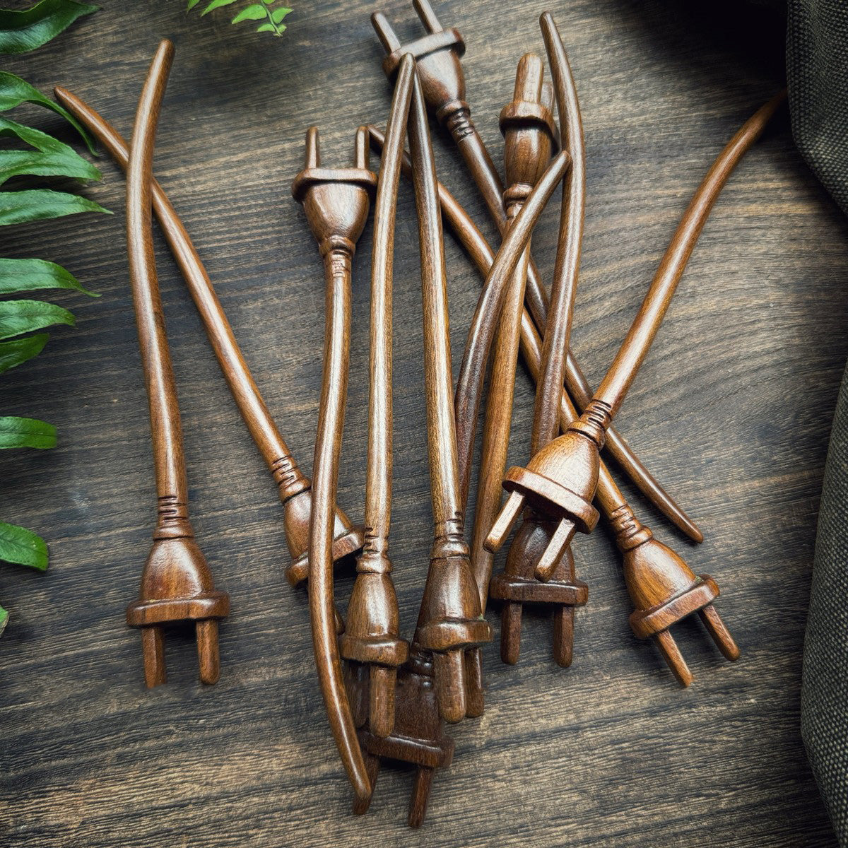 Natural Lacewood Hair Stick - Power Plug Design Hairpin #充电