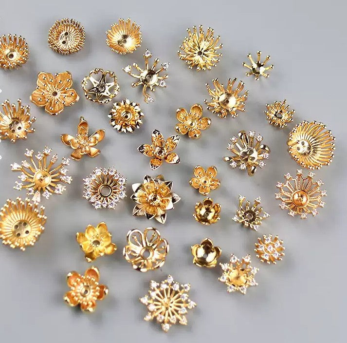 Colorfast copper flower bead caps with rhinestones set for DIY Ronghua and jewelry making