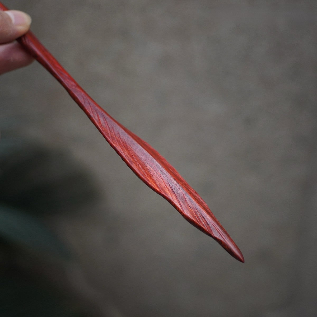 Natural African Padauk Hair Stick - Floating Leaf Design Hairpin #游叶