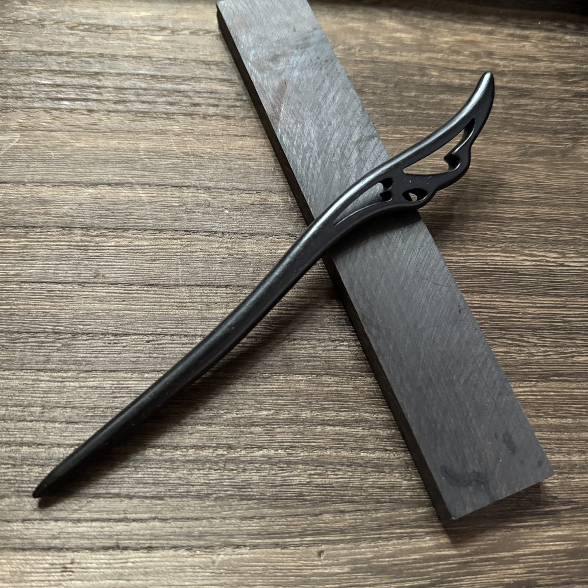 African Blackwood Hair Pin - 18cm Wooden Hair Stick for Updos & DIY Crafting