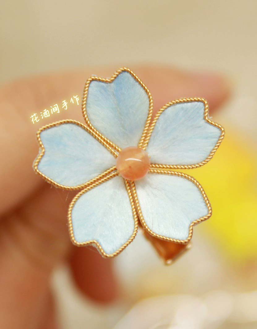 Floret Bespoke Brooch-Silk Brooch(Ronghua)