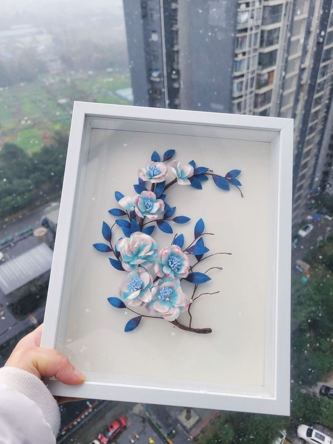 Blue Love Bespoke Frame Ornament - Silk Flowers(Ronghua)