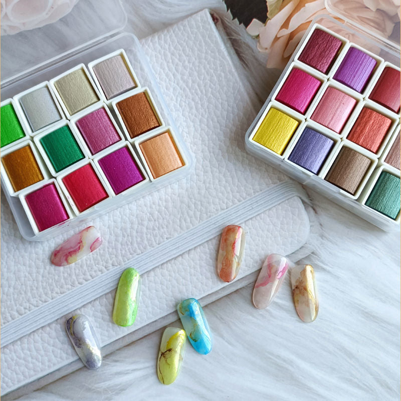 Close-up of individual 18x15x9mm metallic pearl solid watercolor paint blocks, showcasing their rich pigment and compact size.