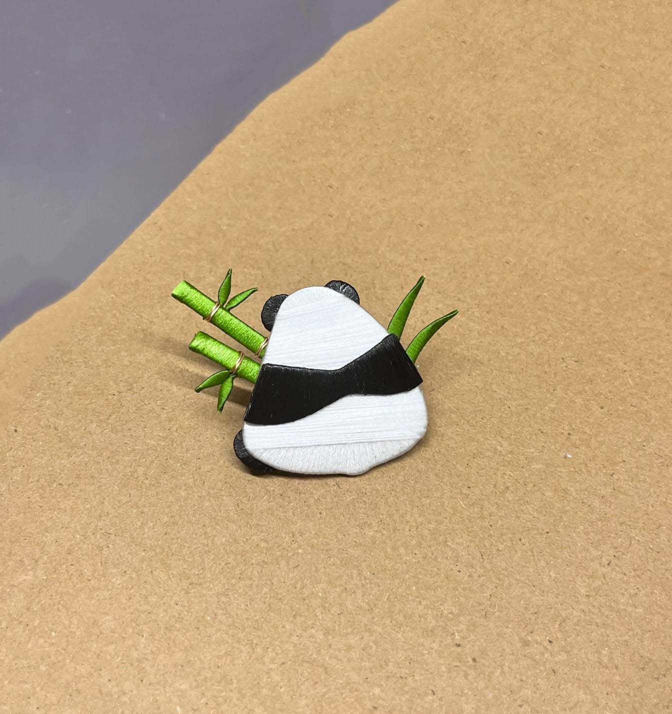 Panda Bespoke Brooch-Silk Brooch(Chanhua)