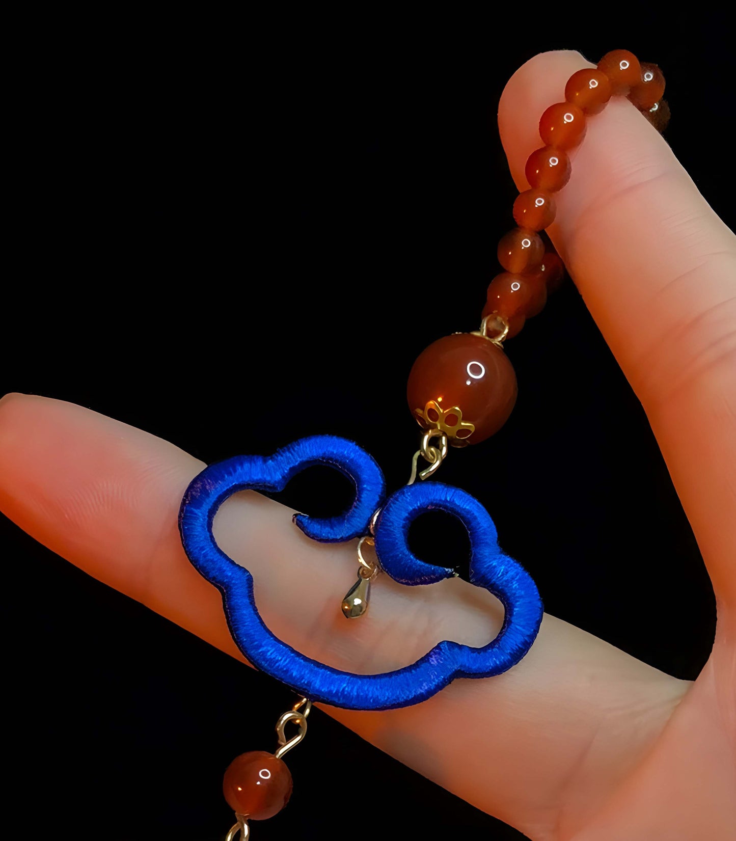 Chinese Knot Bespoke Charm-Silk Charm(Chanhua)