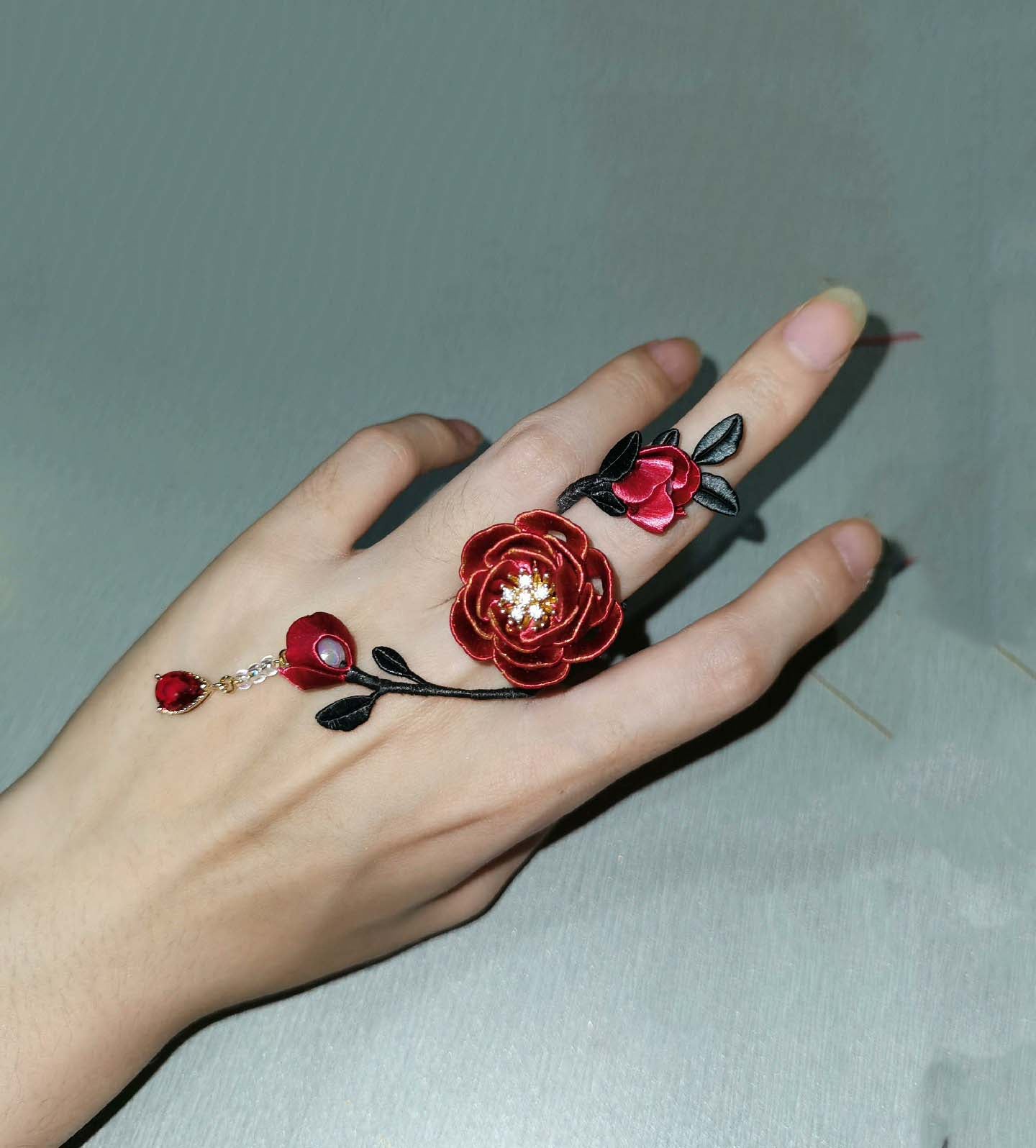 Rose Bespoke Ring-Red Silk Ring(Chanhua)