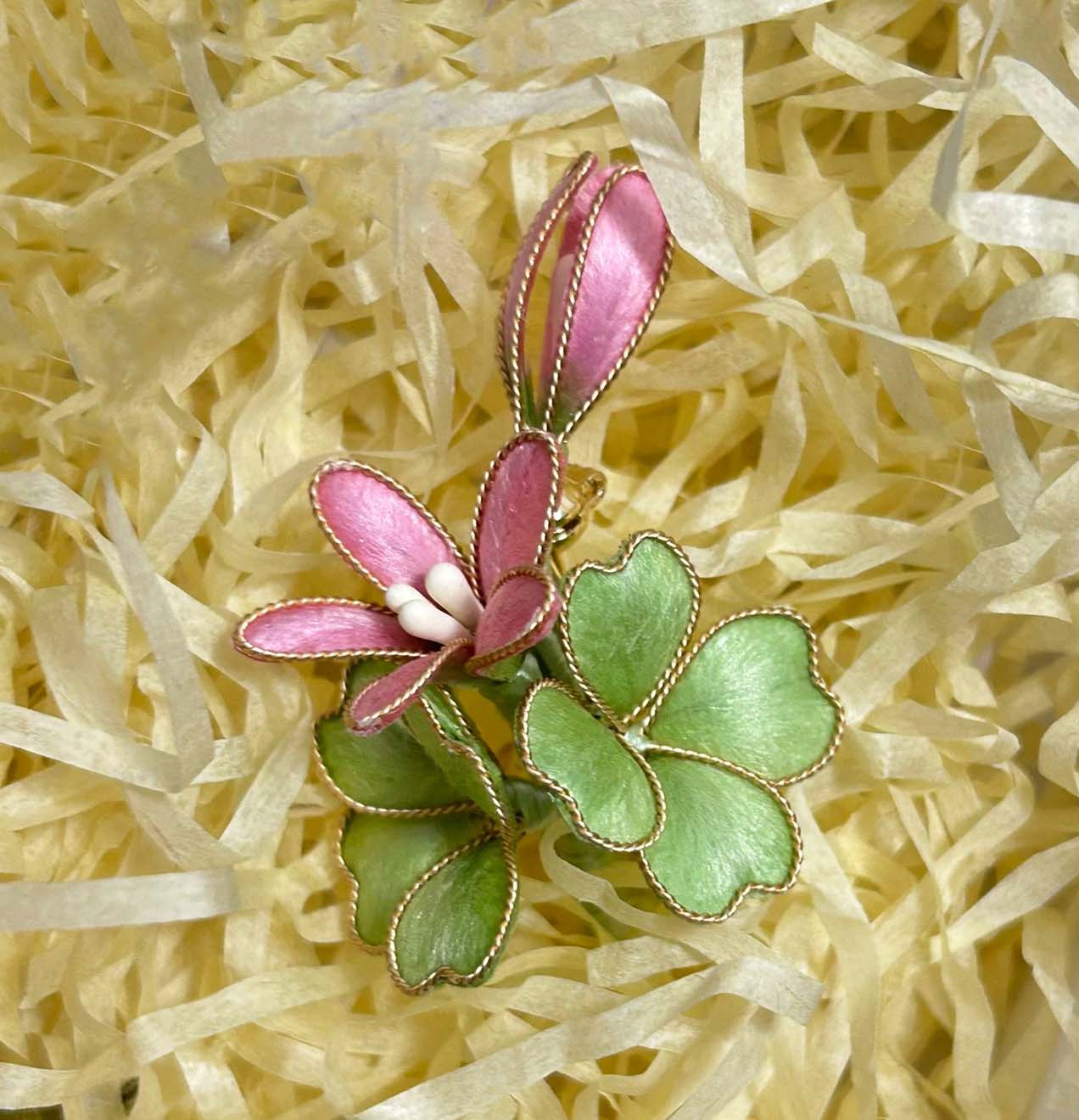 Clover Bespoke Brooch-Silk Brooch(Ronghua)