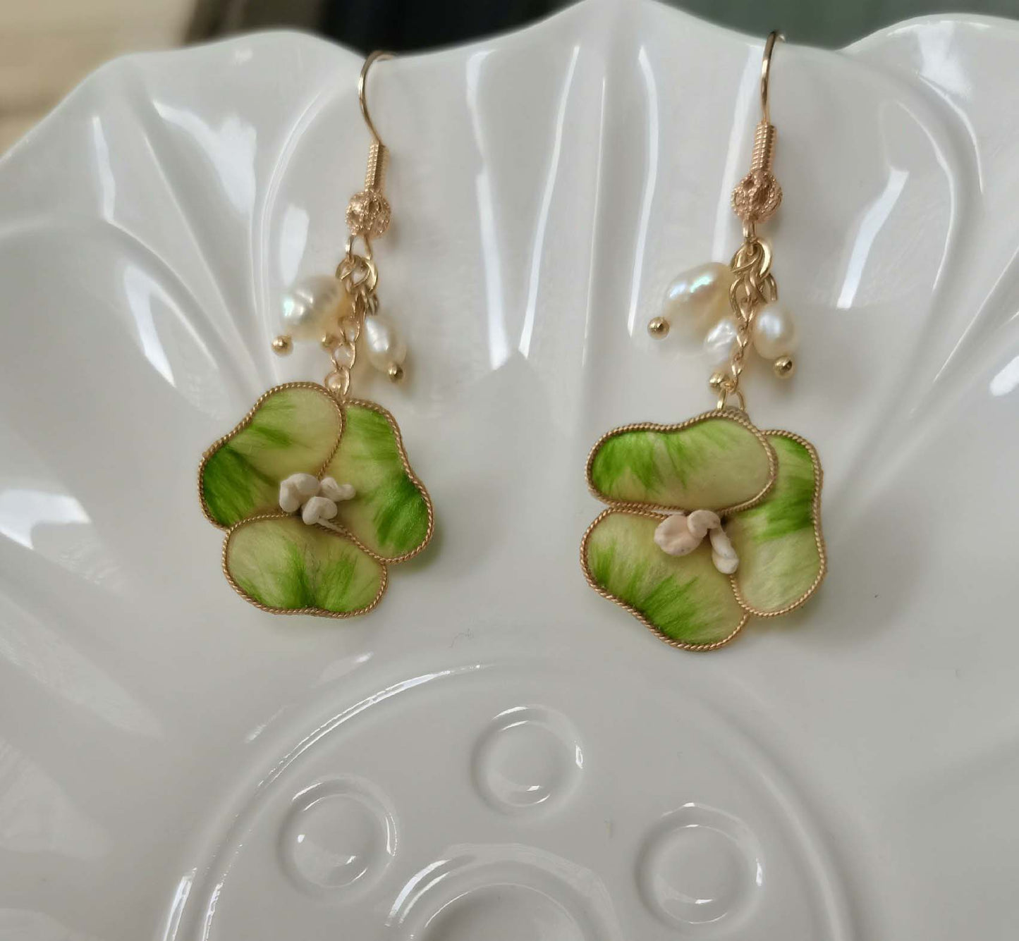 Wildflower Bespoke Earrings-Green Earrings(Ronghua)