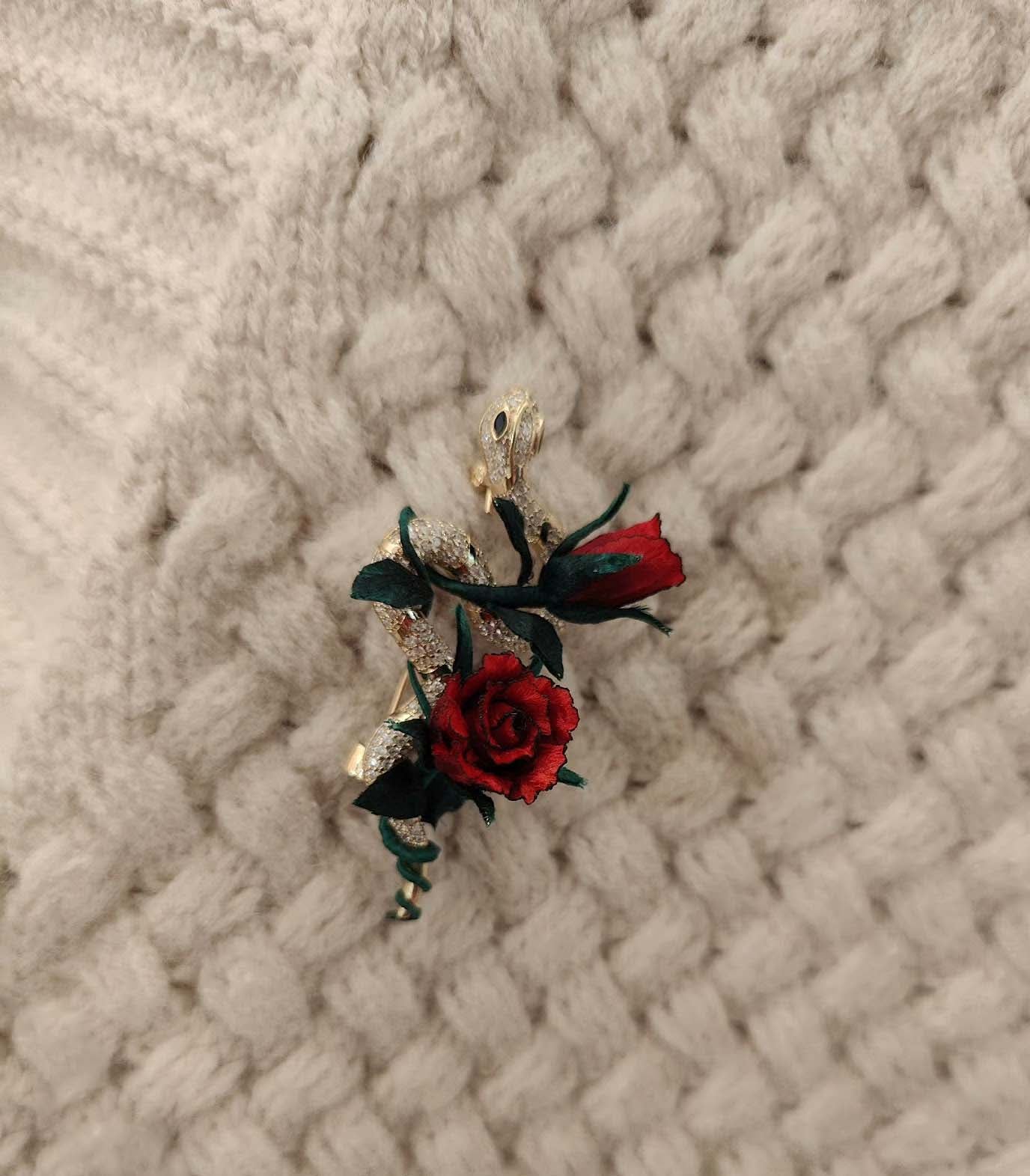 Rose Bespoke Brooch-Silk Brooch(Ronghua)