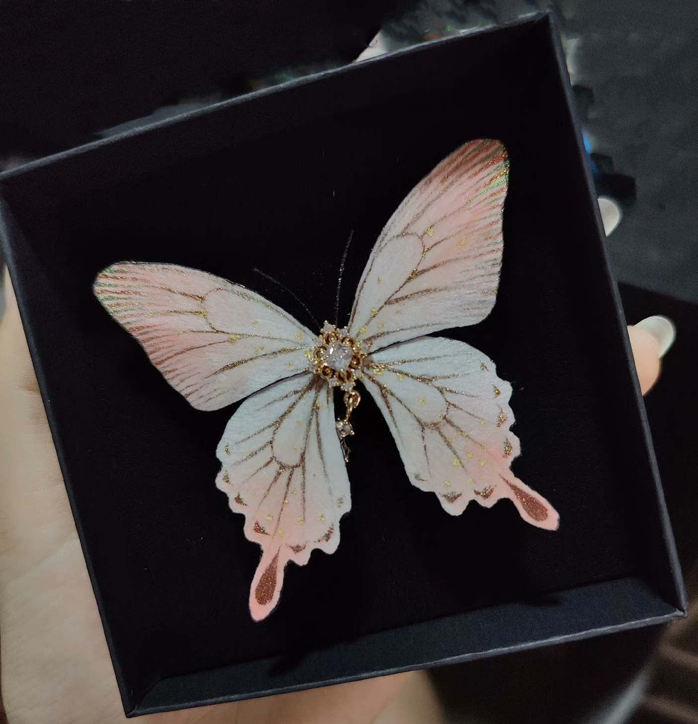 Butterfly Bespoke Brooch -Silk Brooch(Ronghua)