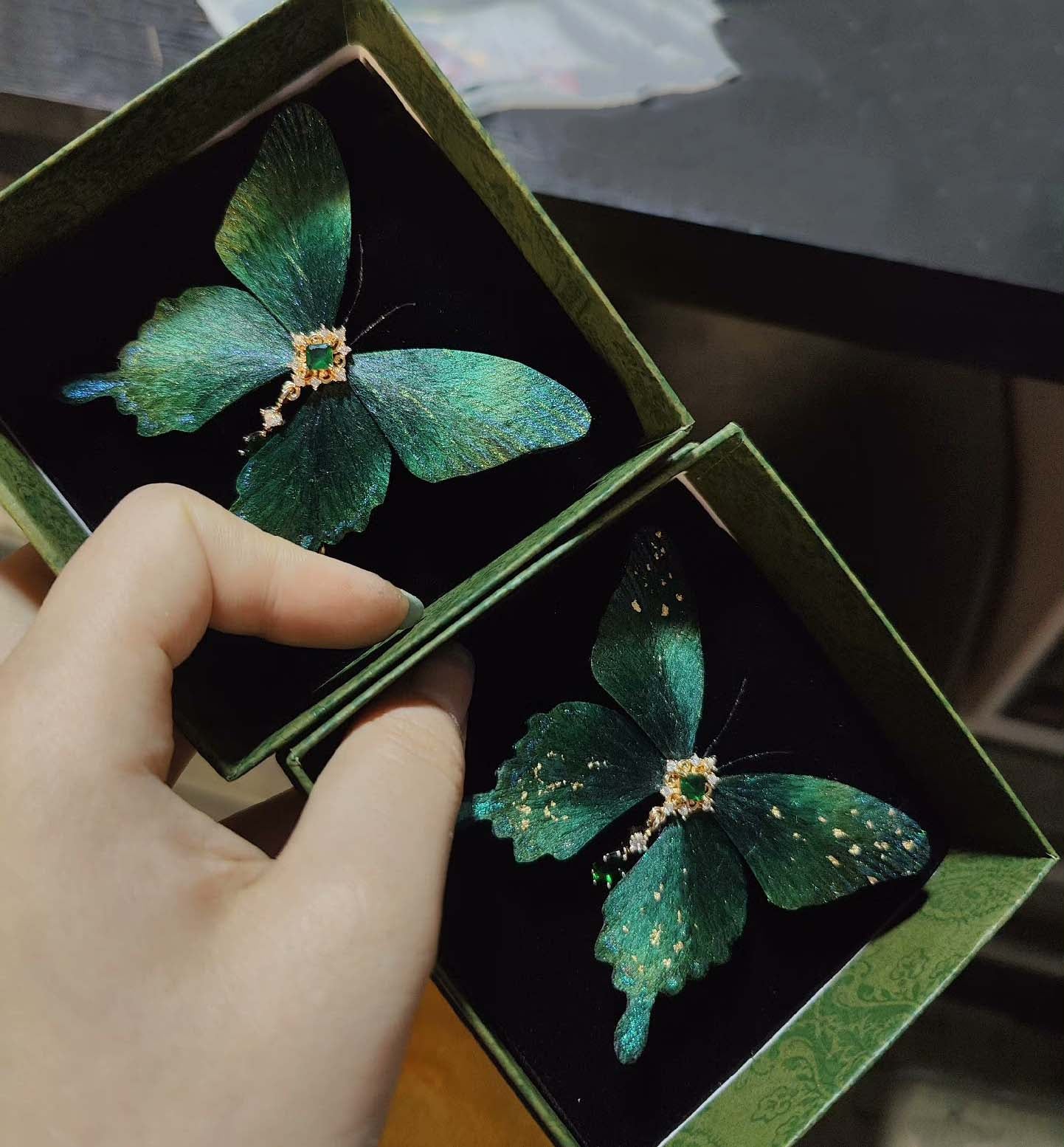 Butterfly Bespoke Brooch -Silk Brooch(Ronghua)