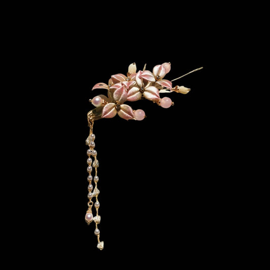 Floret Handmade Brooch-Silk Brooch(Chanhua).Natural silk