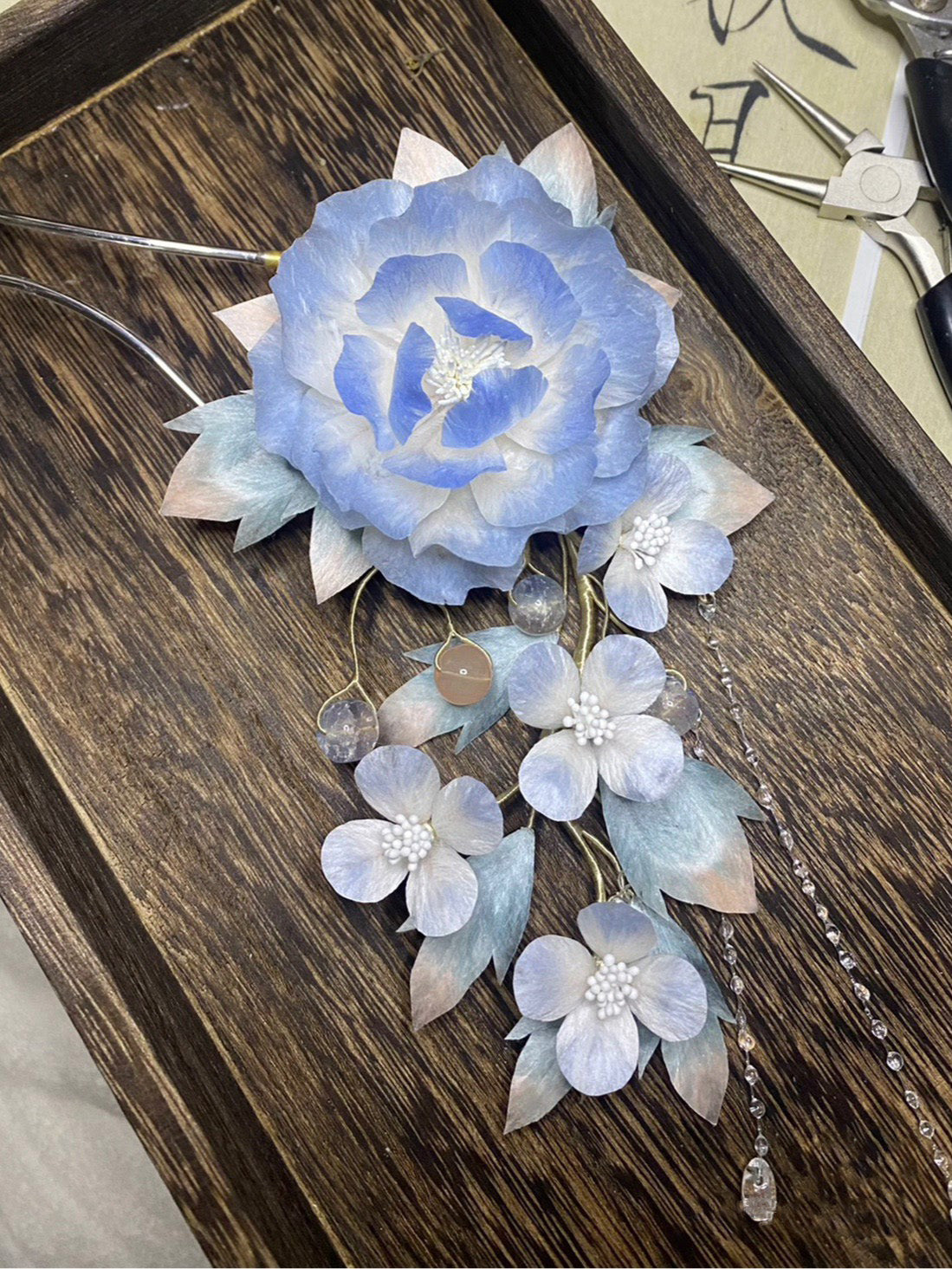 White And Blue Peony Bespoke Hairpin - Silk Flower(Ronghua)