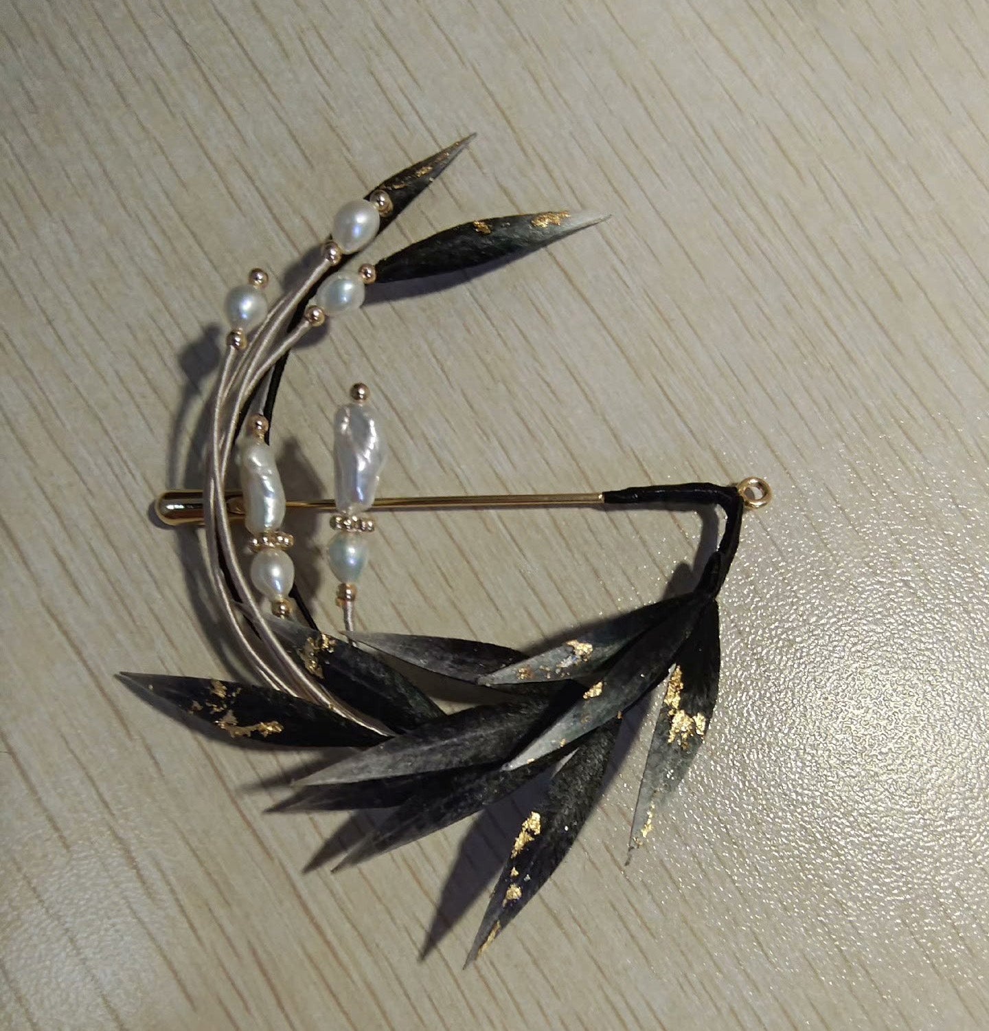 Round Leaves Bespoke Brooch - Silk Brooch(Ronghua)