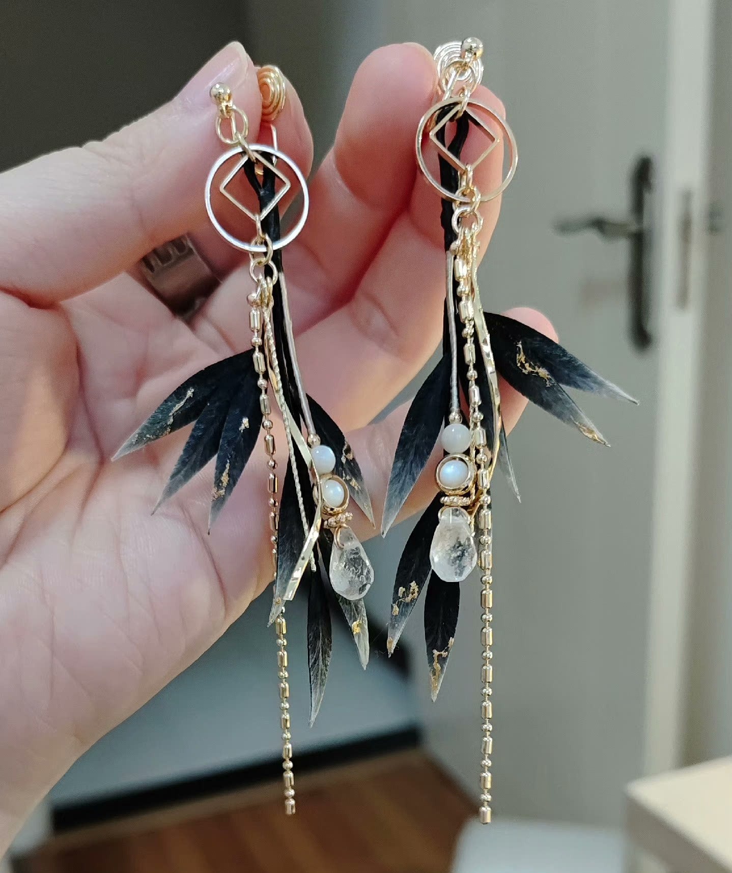 Black Leaves Bespoke Earrings - Silk Earrings(Ronghua)