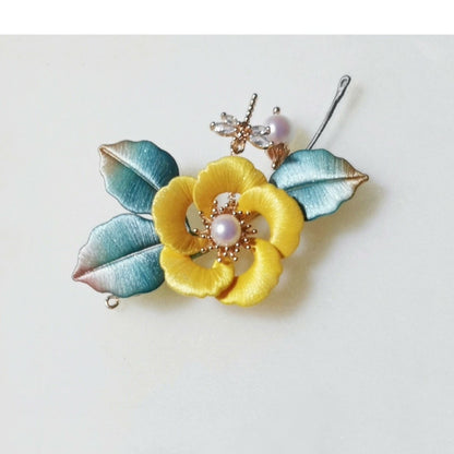 Qinghuan Handmade Brooch - Silk Brooch(Chanhua)