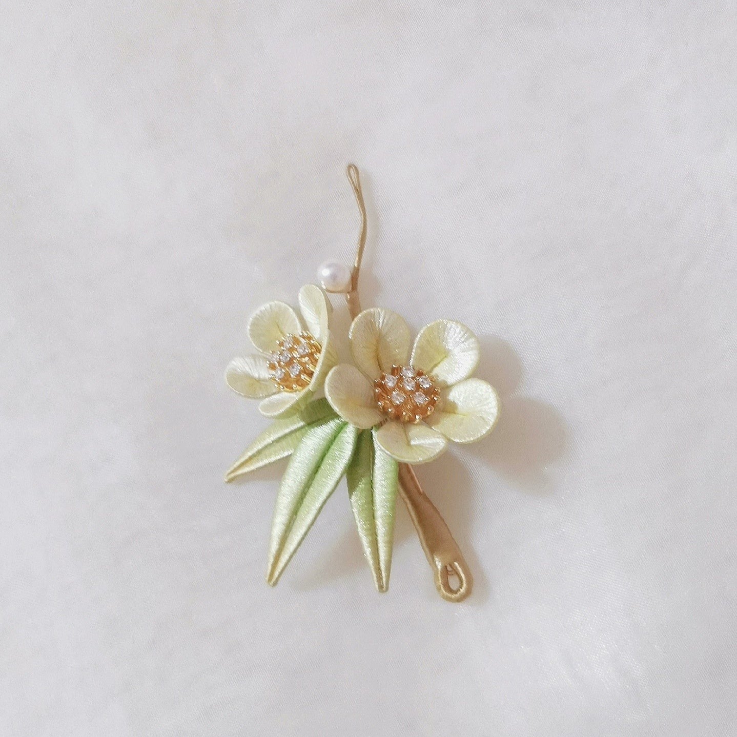 Plum Blossoms and Bamboo Handmade Brooch - Silk Brooch(Chanhua)