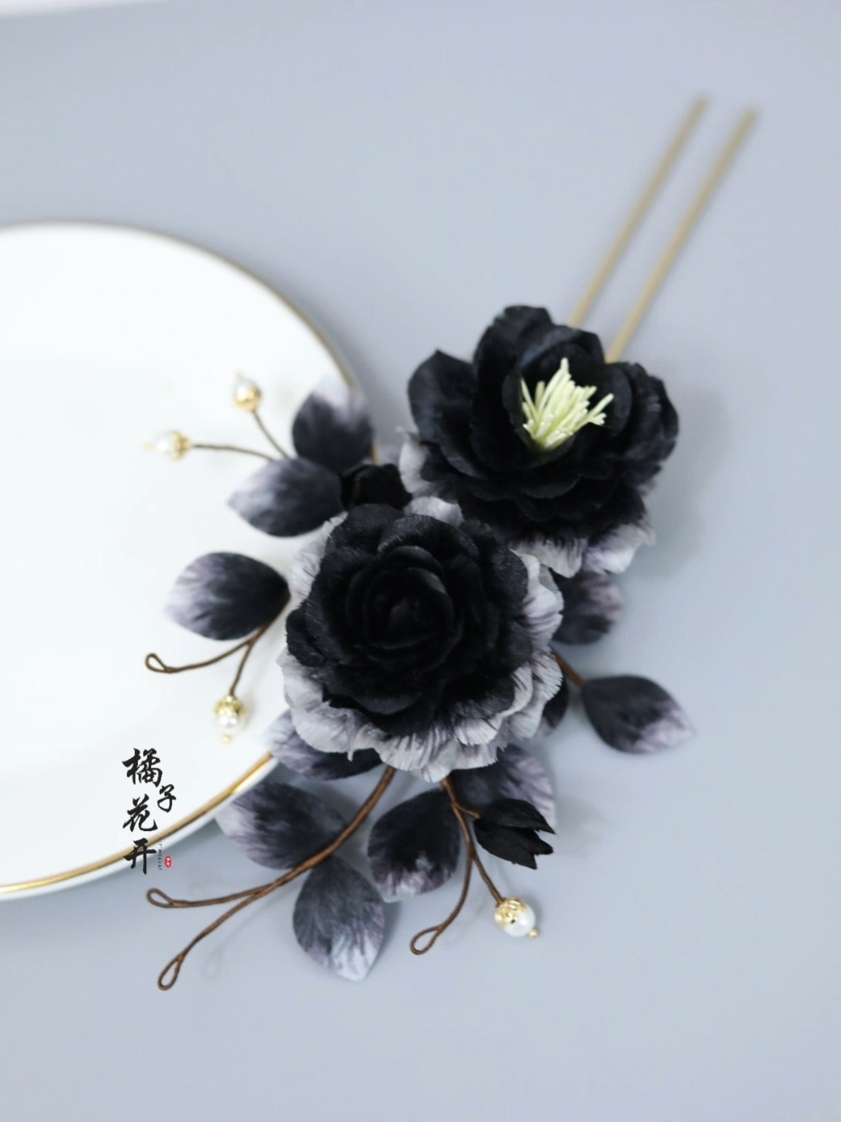 Black Rose Bespoke Hairpin - Silk Hairpin(Ronghua)